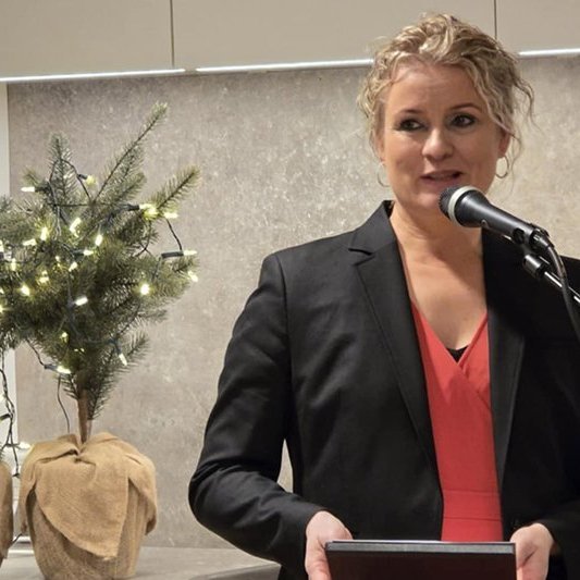 150f37a0-2d03-47ef-a1a8-1eef40e03ea9-copy