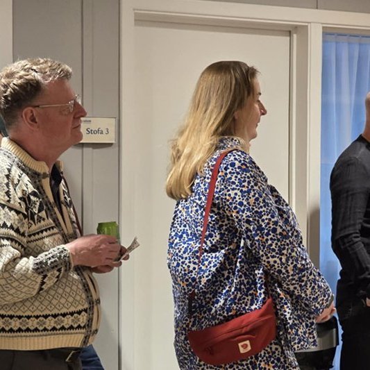 ecbda169-ab8f-4e28-8b84-2e5e6dbb4e87-copy