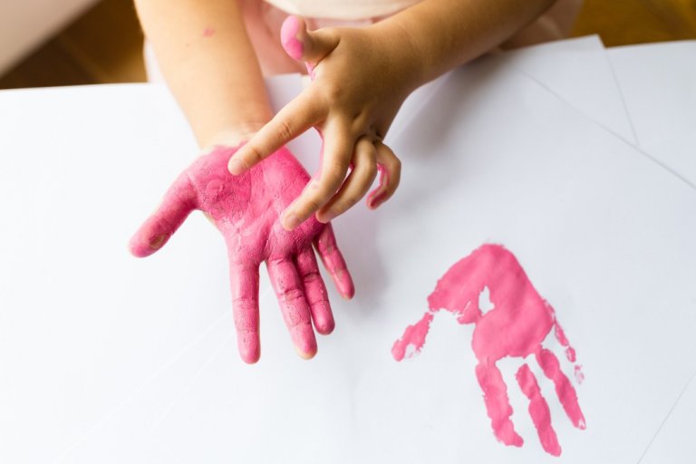 hobby-paint-draw-leisure-pink-finger-education-study-learn-kid-child-childhood-memories-unplugged_t20_bxXkE6.jpg