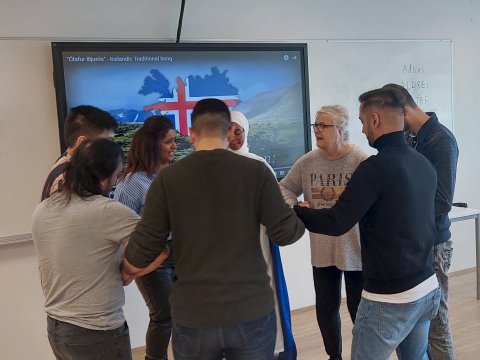 Íslenskukennslan tekur á sig ýmsar myndir