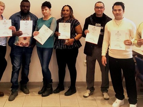 Útskrift úr íslensku 1 á hjúkrunarheimili Eir